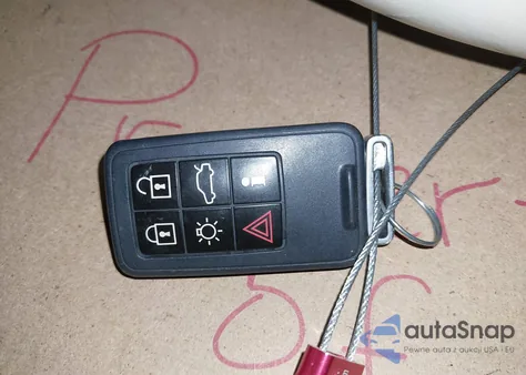 2011 Volvo Xc60 T6/T6 R-Design from USA, damaged, VIN YV4902DZ7B2168945